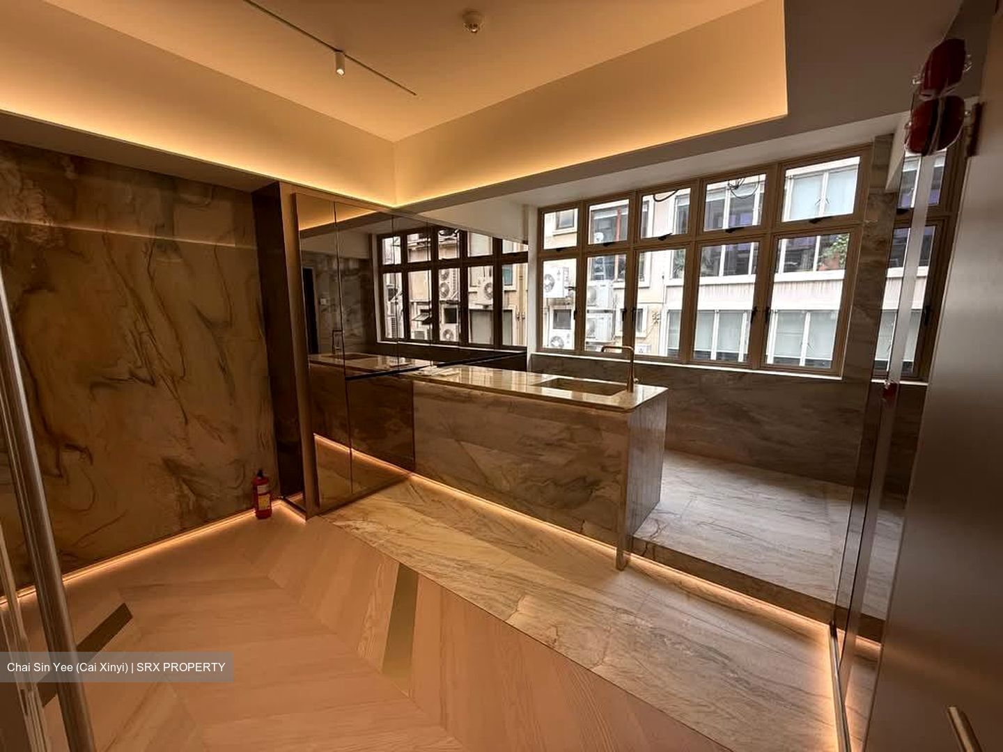 Boat Quay Conservation Area (D1), Office #549427331